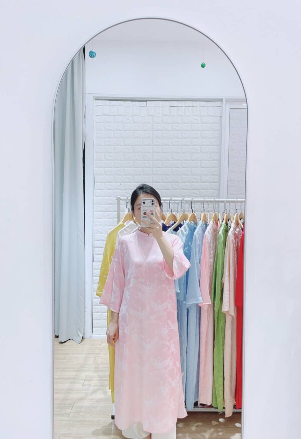 Áo dài màu hồng phấn con hạc big size AD24 - Ảnh 2