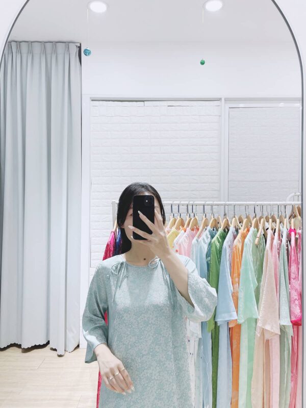 Áo dài cổ tròn nơ 2 bên AD30 - Ảnh 2