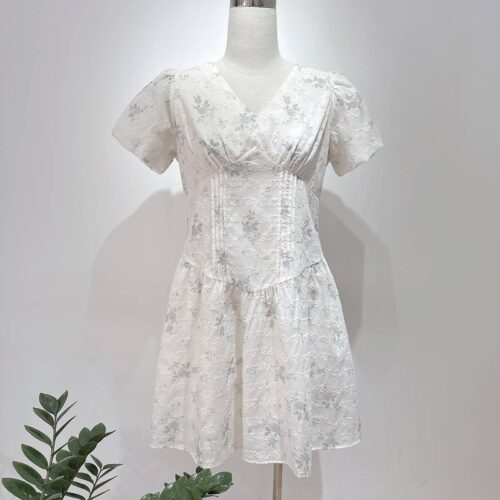 Đầm cổ V tay bí thêu hoa big size D117